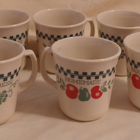 SET OF (6) CORNING (CORELLE) - FARM FRESH - COFFEE CUPS MUGS - Picture 1 of 7